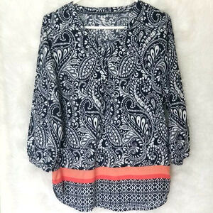 St. John’s Bay blouse ¾ sleeve V-Neck - Size L